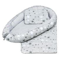 Luksusowe gniazdko z kołdrą i poduszką dla dziecka New Baby biało-szare gwiazdki