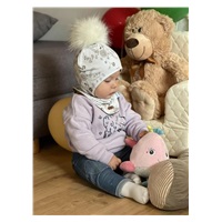 Jesienna dziewczęca czapeczka dla niemowląt z chustką pod szyję New Baby Special One