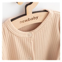 Niemowlęcy bawełniany pajac New Baby Practical beżowy