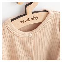 Niemowlęcy bawełniany pajac New Baby Practical beżowy
