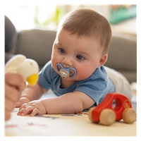 Smoczek dla niemowląt NUK rainbow