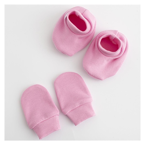 Bawełniany komplecik-buciki i rękawiczki New Baby różowy 0-6m