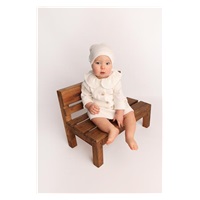 Niemowlęcy kaftanik zapinany na guziki New Baby Luxury clothing Laura biały