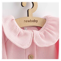 Niemowlęcy kaftanik zapinany na guziki New Baby Luxury clothing Laura różowy