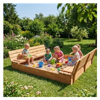 Piaskownica drewniana z ławkami zamykana Baby Mix 180x180 cm